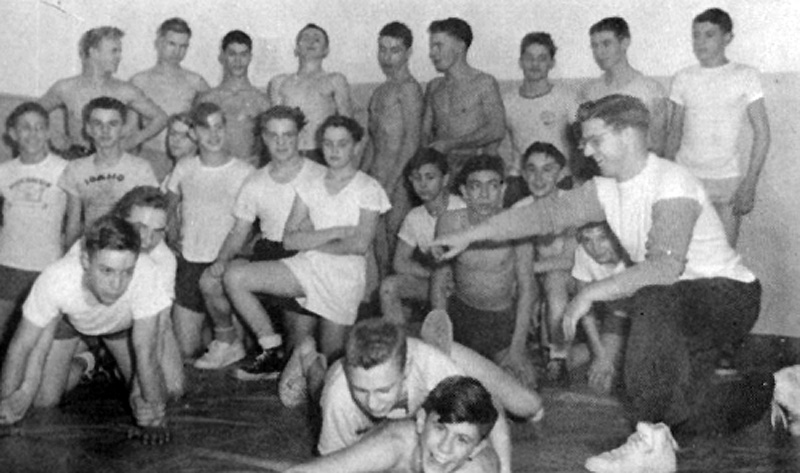 1951-1952 Perry Yellow Jackets Wrestling