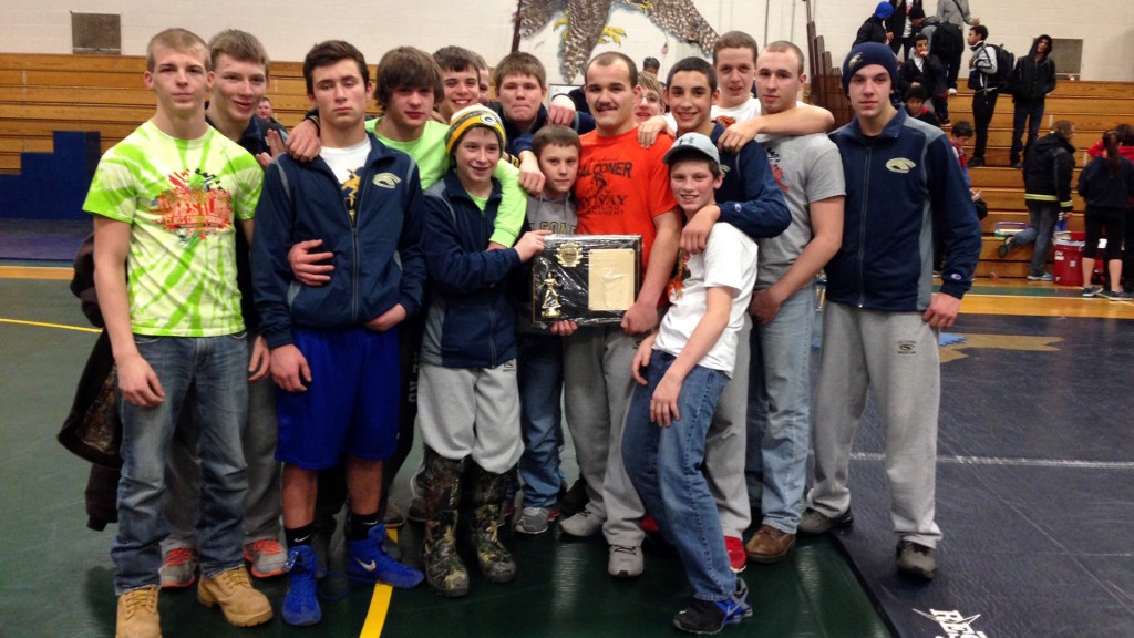 Falconer Golden Falcons