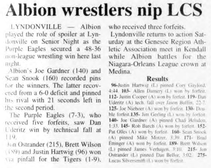 Albion wrestlers nip LCS