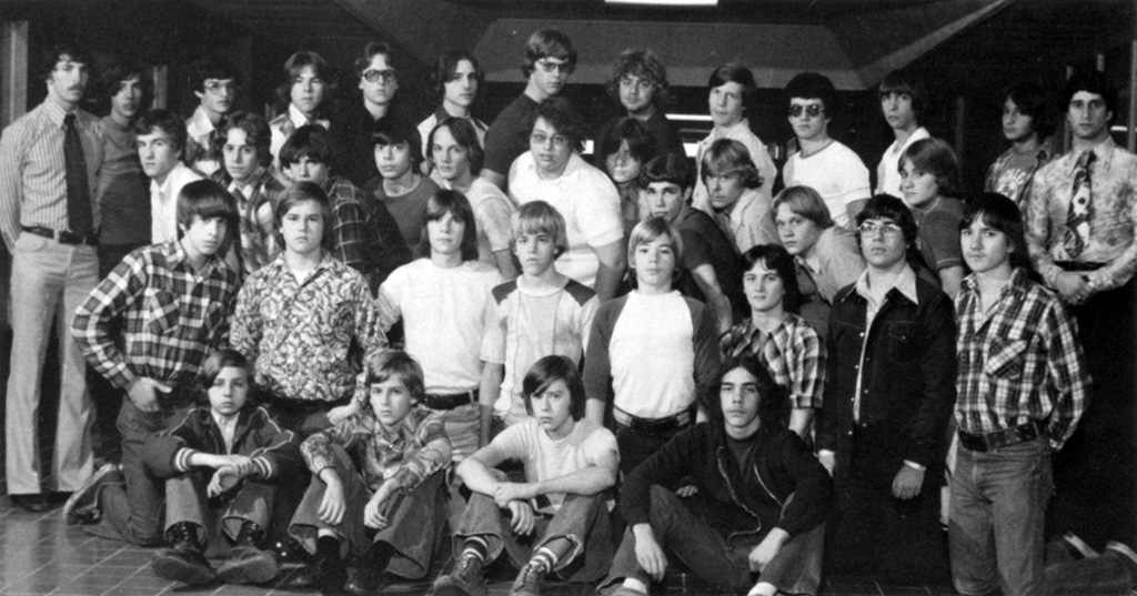 1976-1977 Holley Hawks