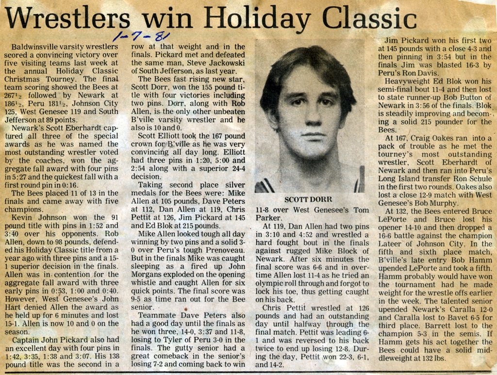 Wrestlers win Holiday Classic