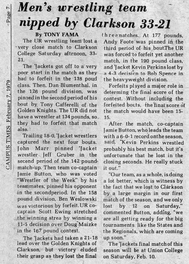 Rochester wrestling team nipped by Clarkson 33-21