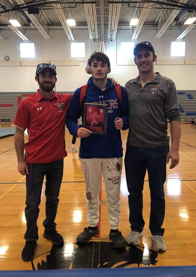 Outstanding Wrestler (152-285)