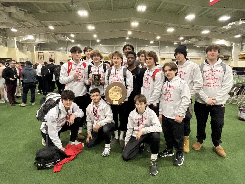 2022-2023 St. Francis Red Raiders