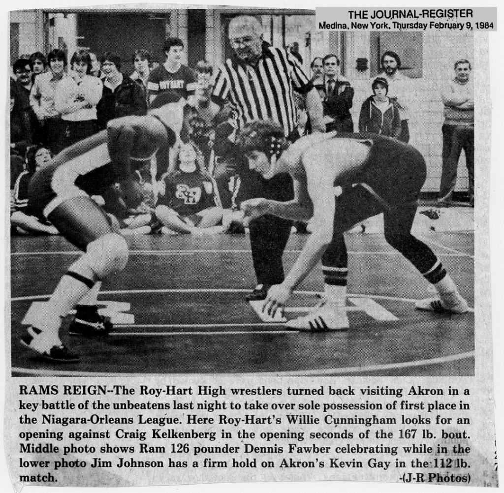 Roy-Hart Matmen Hold N-O Lead By Pinning Akron