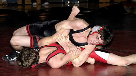 Letchworth Edges Le Roy, 36-32
